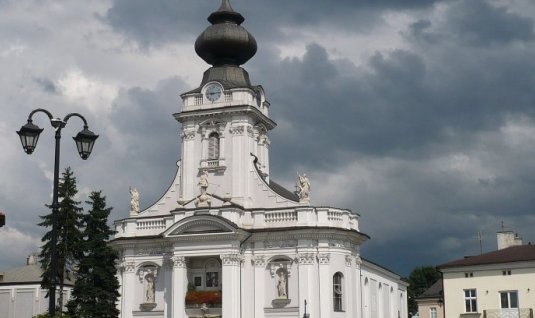 ヴァドヴィツェ ― ローマ法王の教会